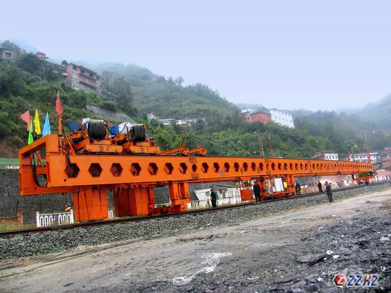 Bridge Erecting Crane for Highway and Railway Projects-2