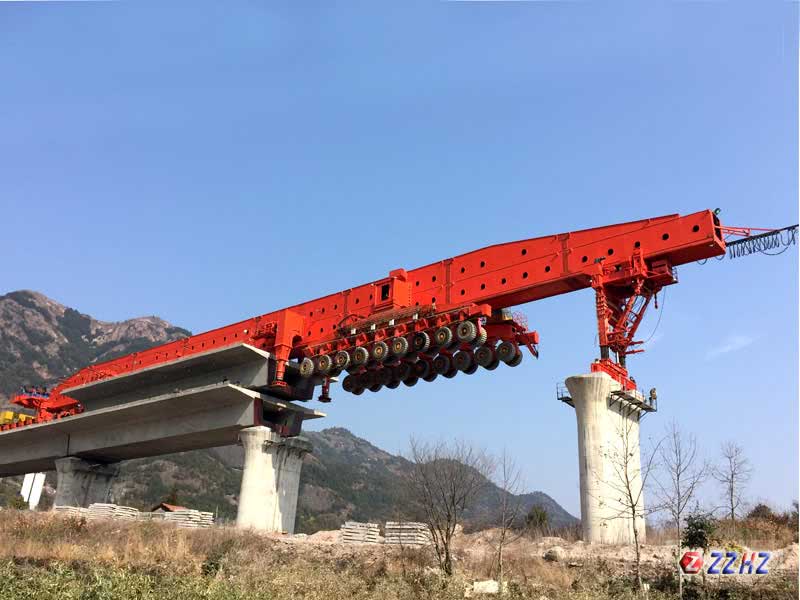 HZQDY900 Tire Type Bridge Erecting Crane with Carrying and Erection-2